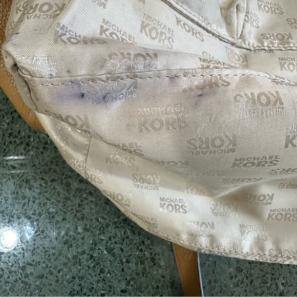 Michael Kors Frances Large Pebbled Leather Grab Bag in Acorn No Tassel READ - Picture 10 of 13